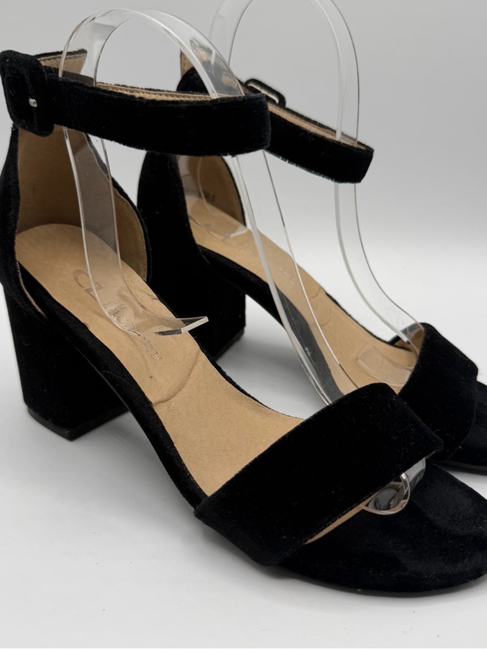 CL by Laundry Black Velvet Ankle Strap Block Heel Sandals Women’s 6M